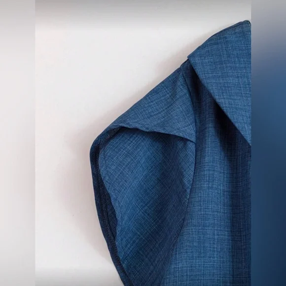 SHEIN Blue Short-Sleeve Asymmetrical Collar Blouse - Picture 3 of 8